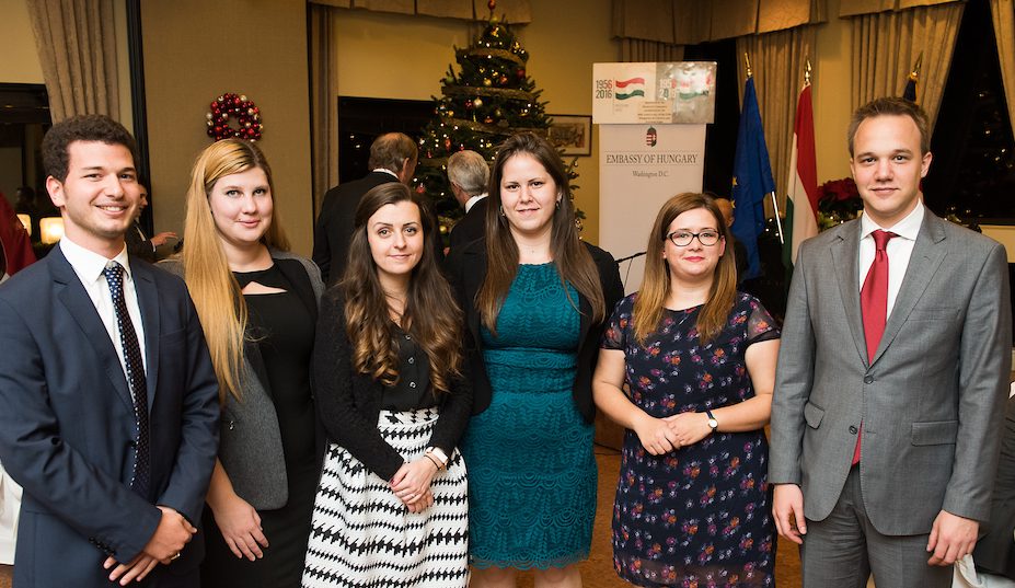 Hungarian American Coalition’s Internship Program Brings Ten Hungarian Students to the US in 2016