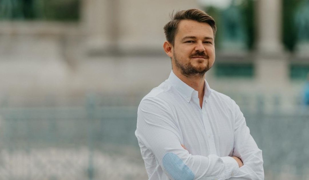 The Journey of a Researcher: Becoming Confident and Critical