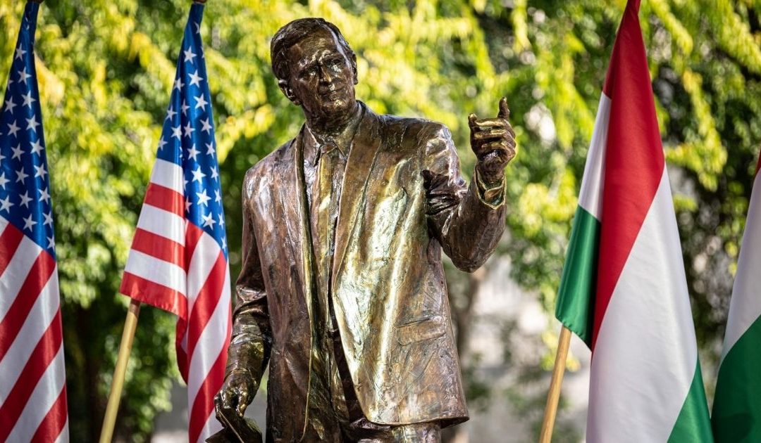 HIF Leadership Attends Budapest Unveiling of George H. W. Bush Statue